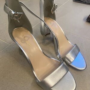 Nine West, Silver heel, size 6